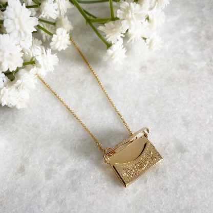 Floria Gold Envelope Necklace
