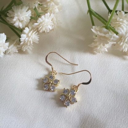 Lila Clear Floral Earrings