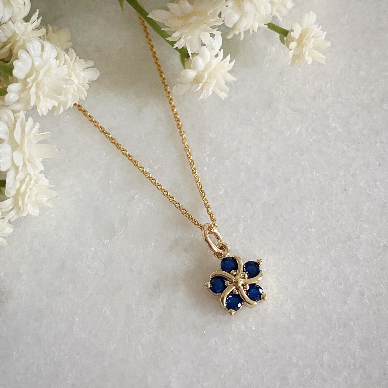 Lila Sapphire Blue Flower Necklace